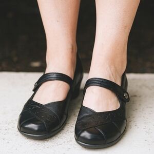 Cobb Hill Penfield Petra Black Leather Shoes Size 8.5 BNIB